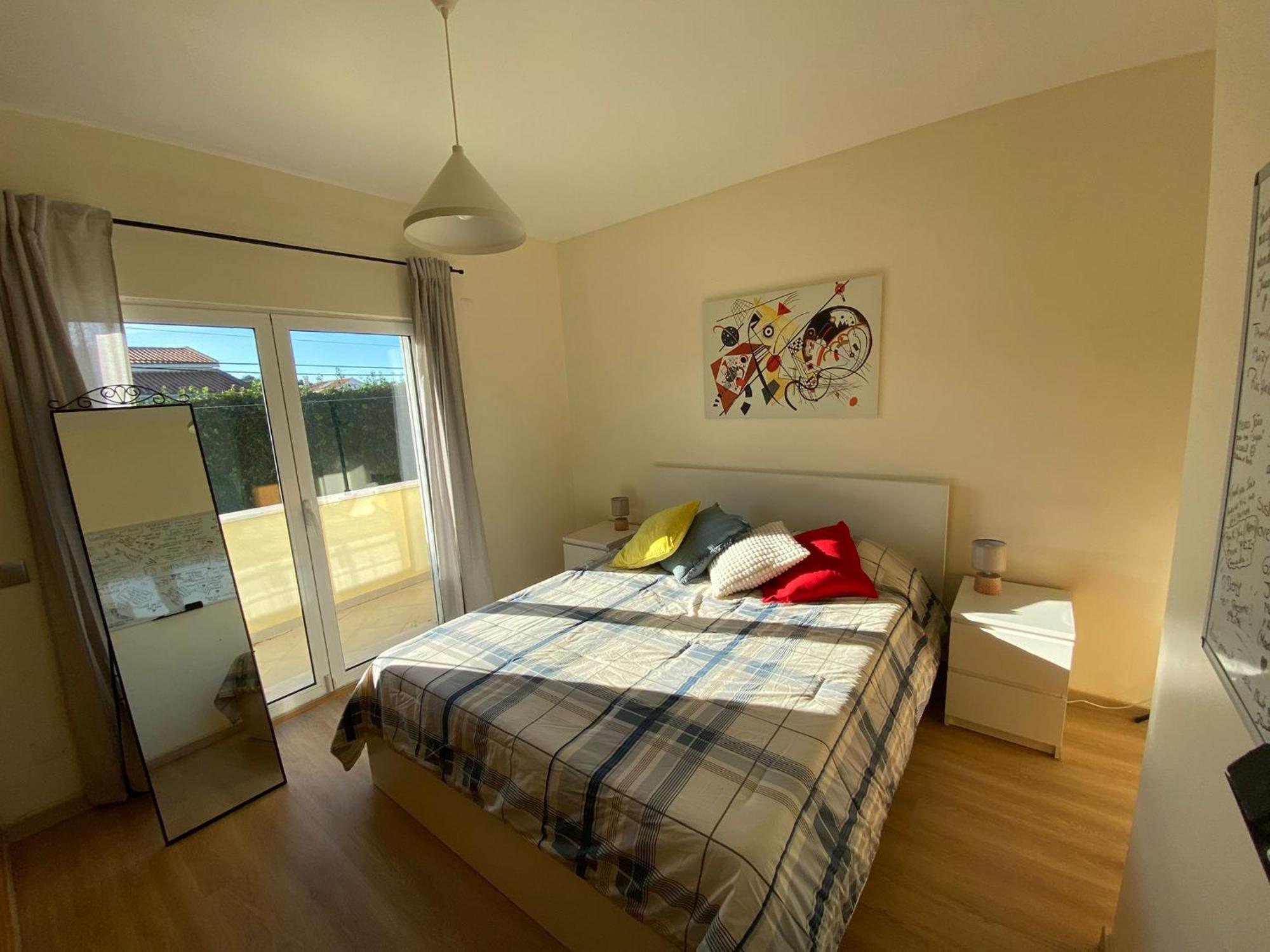 Zion Guest House Almada Bagian luar foto