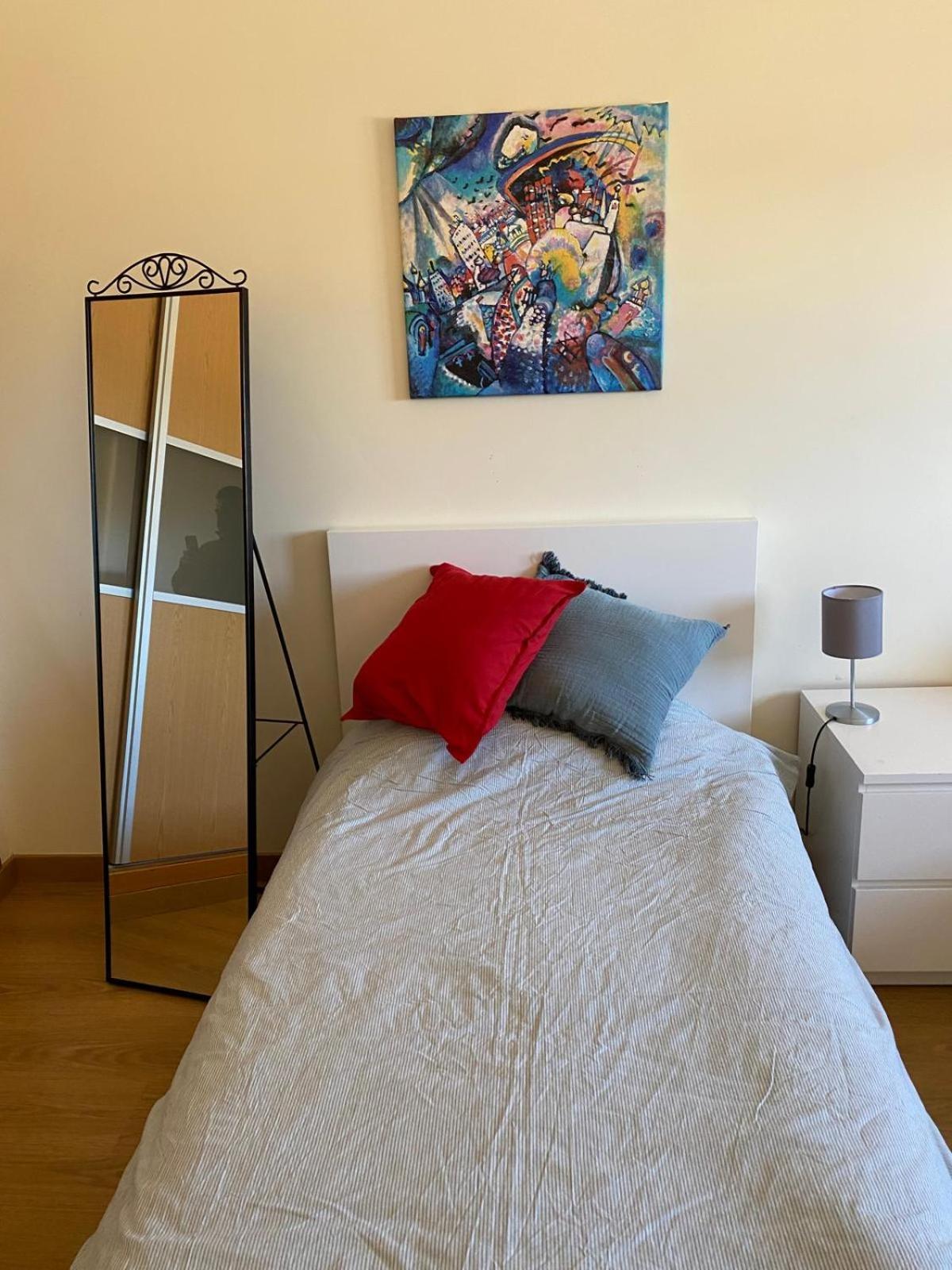 Zion Guest House Almada Bagian luar foto